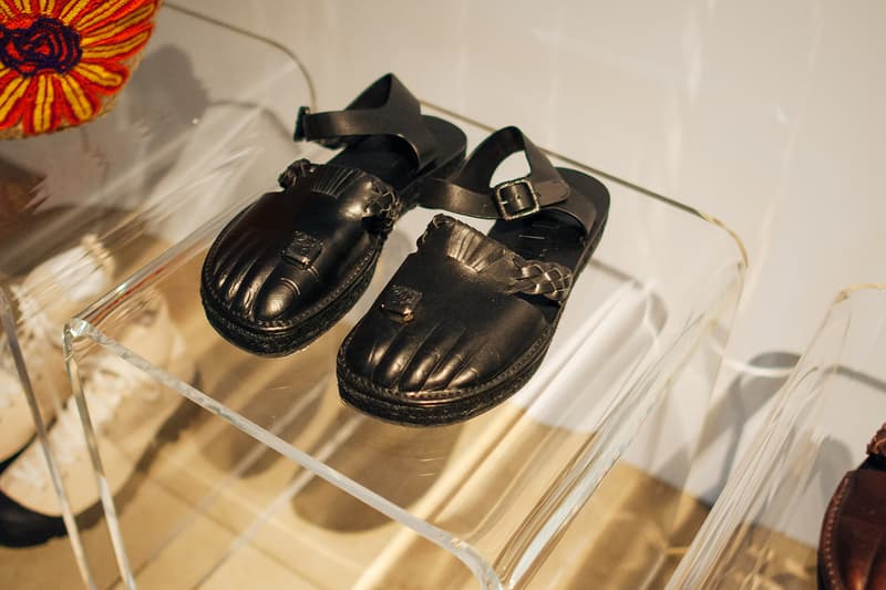 loewe jw anderson closer look ss19 spring summer 2019 puzzle gate hammock handbags