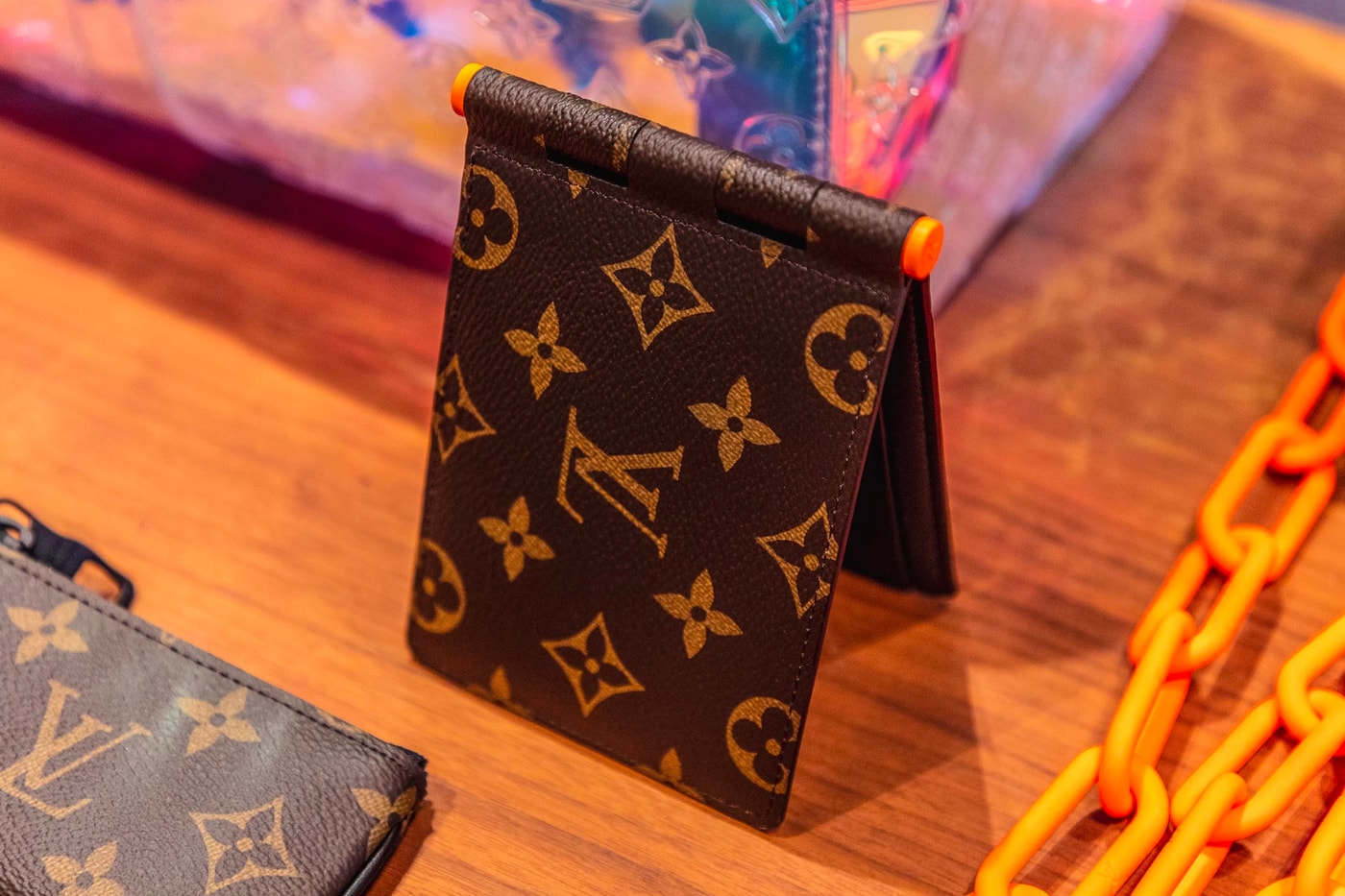louis vuitton virgil abloh ss19 spring summer 2019 menswear monogram wallet orange chain