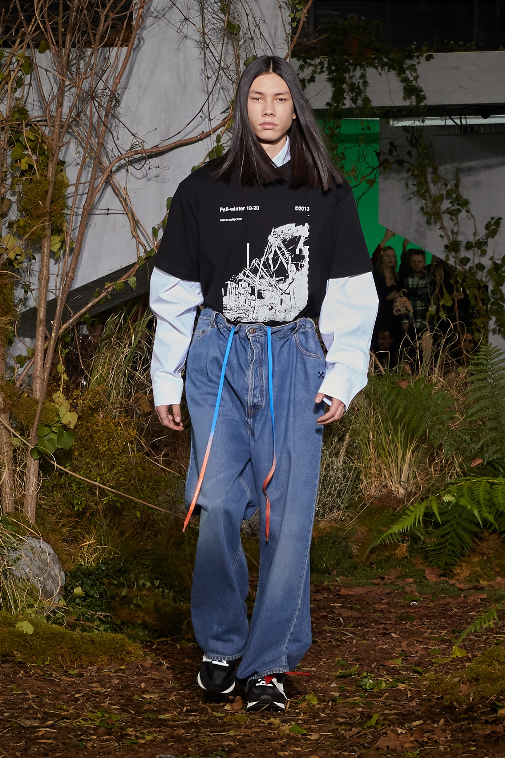 Off-White Virgil Abloh Fall Winter 2019 Paris Fashion Week Show Collection Backstage Sweater Black Jeans Blue
