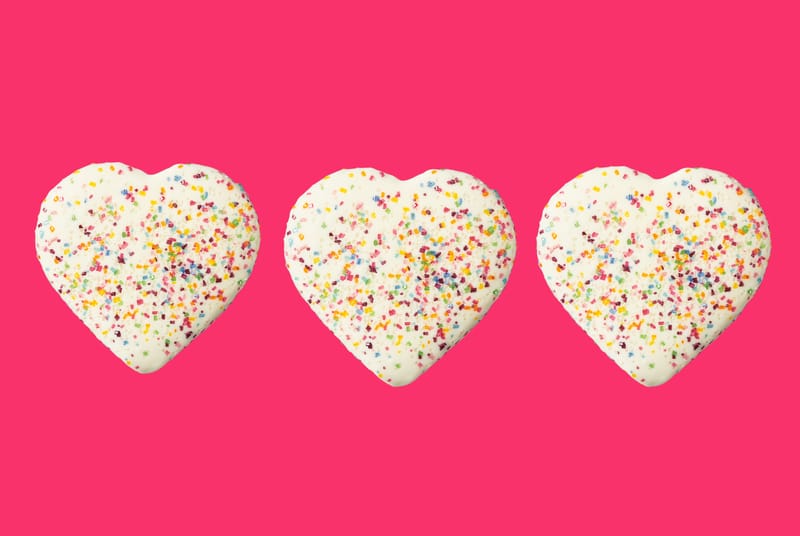 Check Out All The Snacks on Starbucks' Valentine's Day Menu