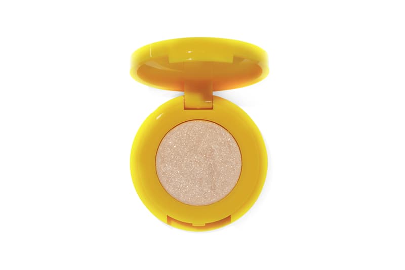 Gurls Talk x Revlon by Adwoa Aboah Celebrate Yourself Set Eyeshadow Putty Gold Yellow