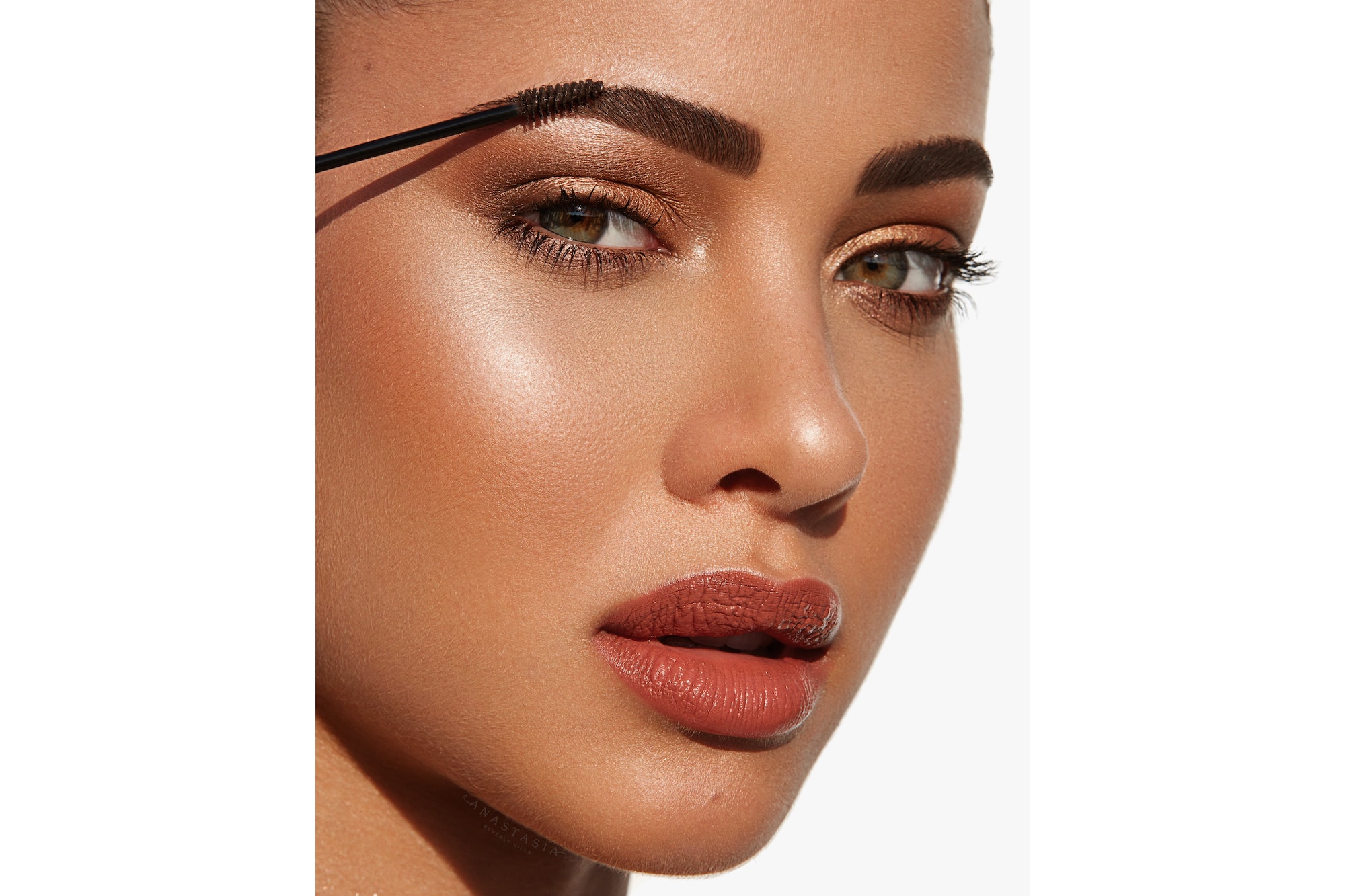 Anastasia Beverly Hills DIPBROW Eyebrow Gel Release Makeup Brows Product