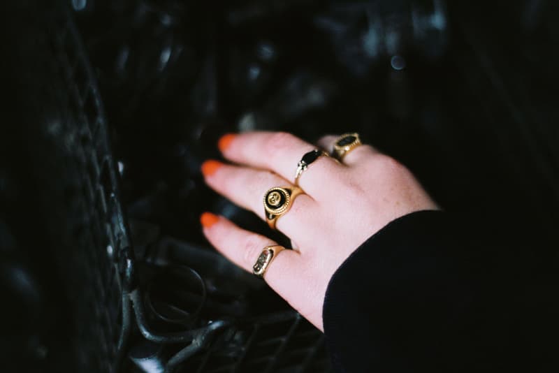 Girl on Kicks FILA DSTR97 Editorial Rings Gold