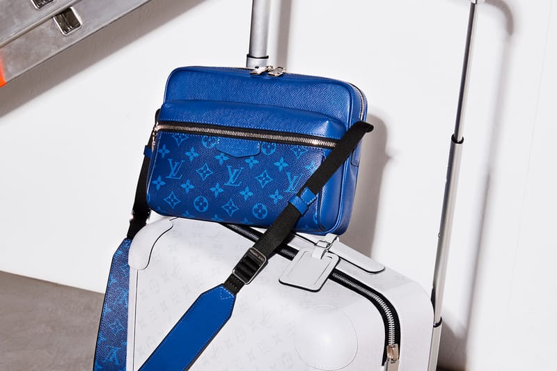 louis vuitton blue travel bag