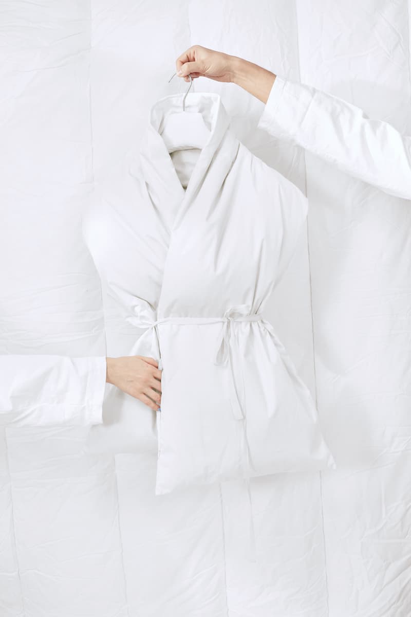 MM6 Maison Margiela See-Now Buy-Now Capsule Range White Five Pieces Padded Shirt Bag