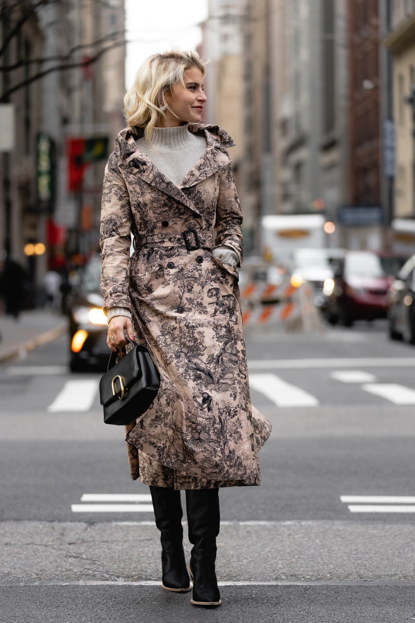 New York Fashion Week Fall Winter 2019 Street Style Snaps Snakeskin Coat Brown Cream