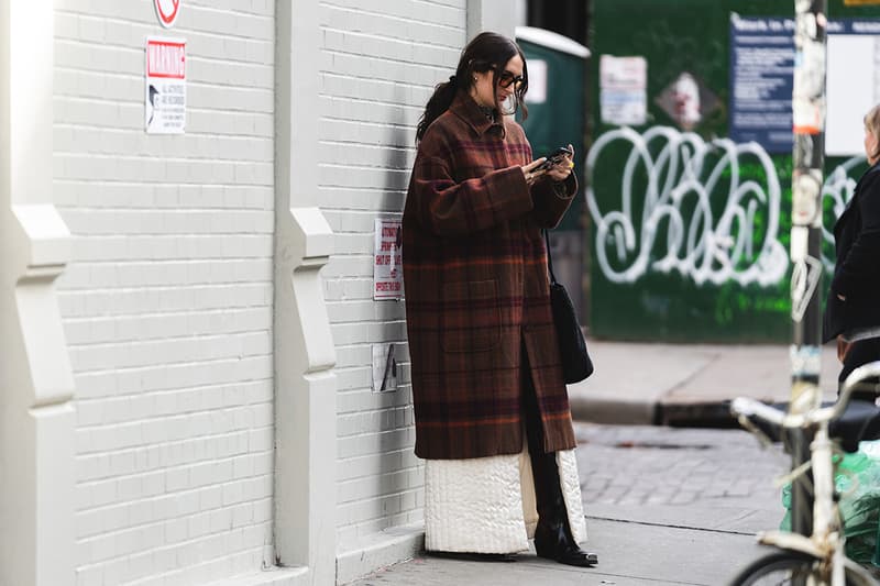 new york fashion week nyfw fall winter 2019 fw19 street style blogger influencer plaid coat boots