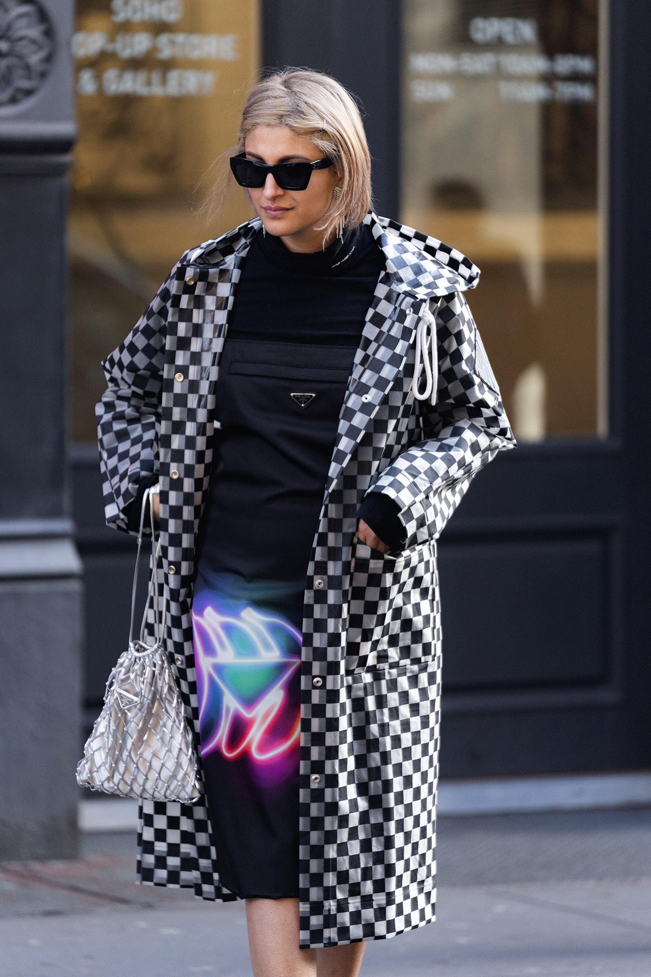 new york fashion week nyfw fall winter 2019 fw19 street style blogger influencer blonde hair prada bustier