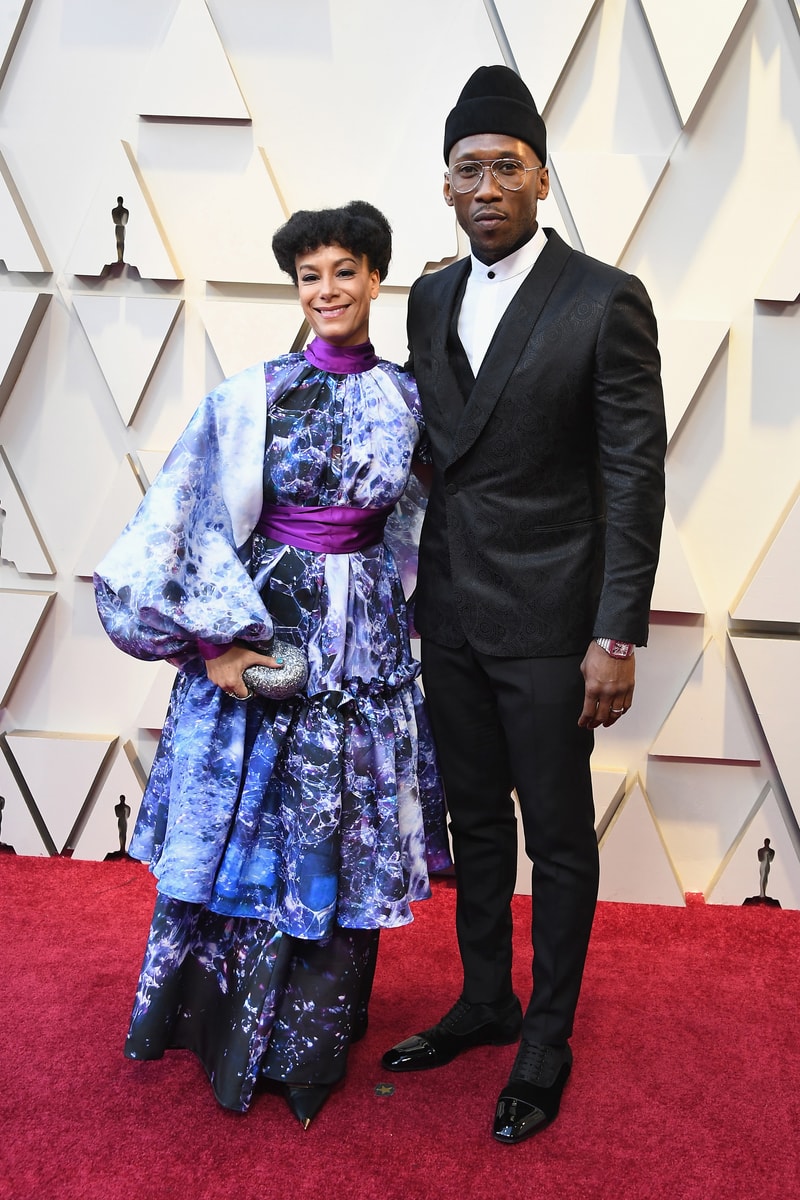 2019 Oscars Red Carpet Mahershala Ali Suit Black Amatus Sami-Karim Dress Purple Blue