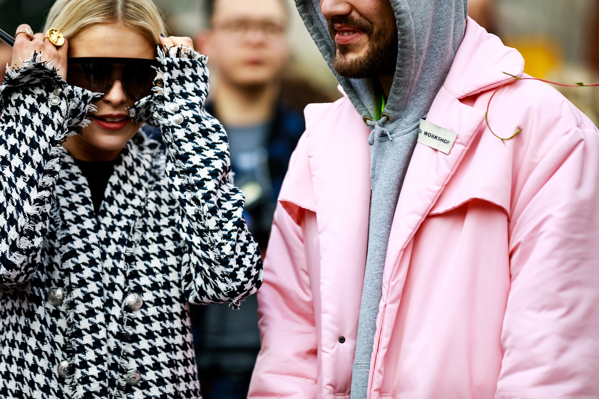 Paris Fashion Week Street Style Fall Winter 2019 Blazer White Black Jacket Pink