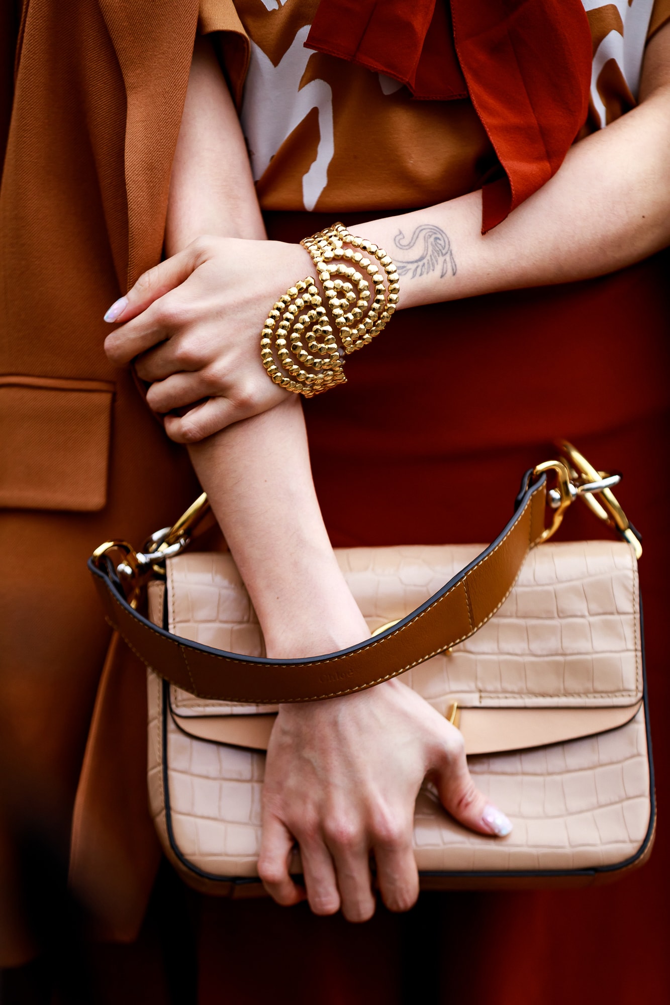 Paris Fashion Week Street Style Fall Winter 2019 Chloe Bag Brown Bracelet Gold