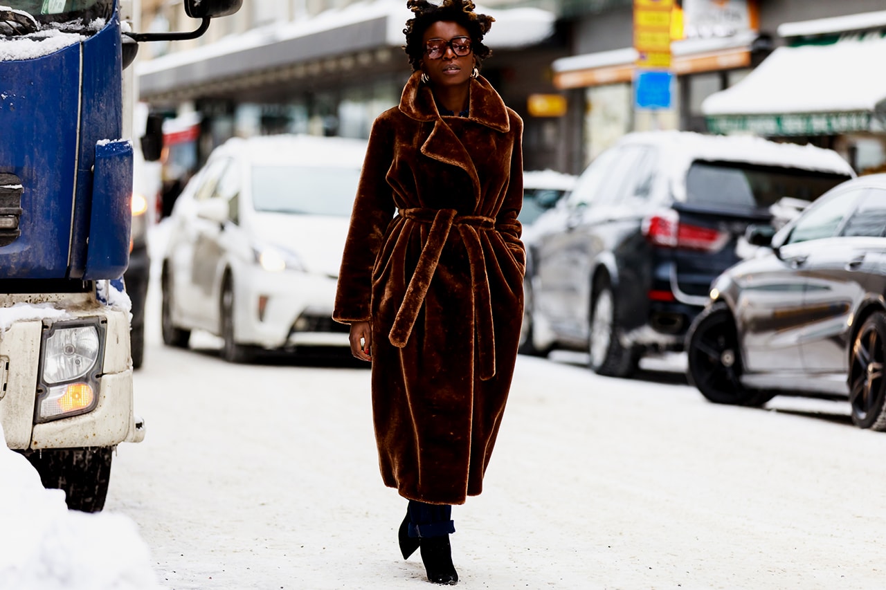 stockholm fashion week street style blogger influencer brown fur coat sunglasses