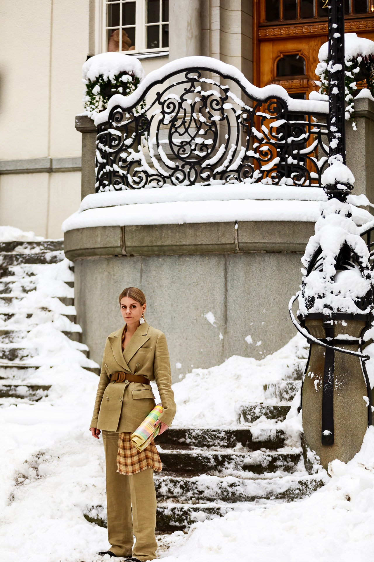 stockholm fashion week street style blogger influencer snow coat