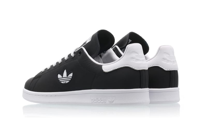 black stan smiths