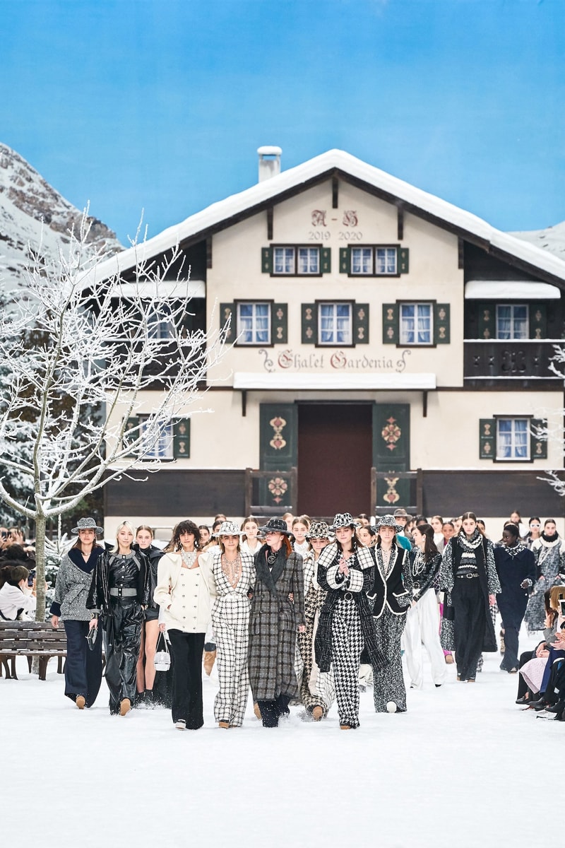 Chanel Pays Homage to Karl Lagerfeld at Paris FW Fashion Week Fall Winter 2019 Show Presentation Invitation Collection Kaia Gerber Cara Delevingne Penelope Cruz
