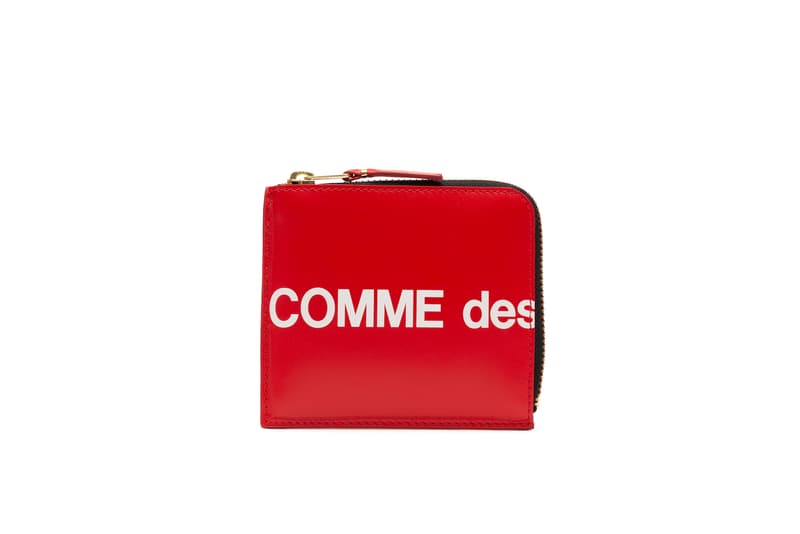 COMME des GARÇONS Red and Black Logo Wallets White Big Print Coin Pouch