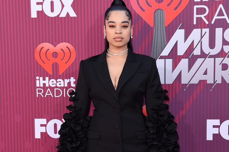Inside Ella Mai’s Skincare & Beauty Prep at 2019 iHeart Radio Music Awards