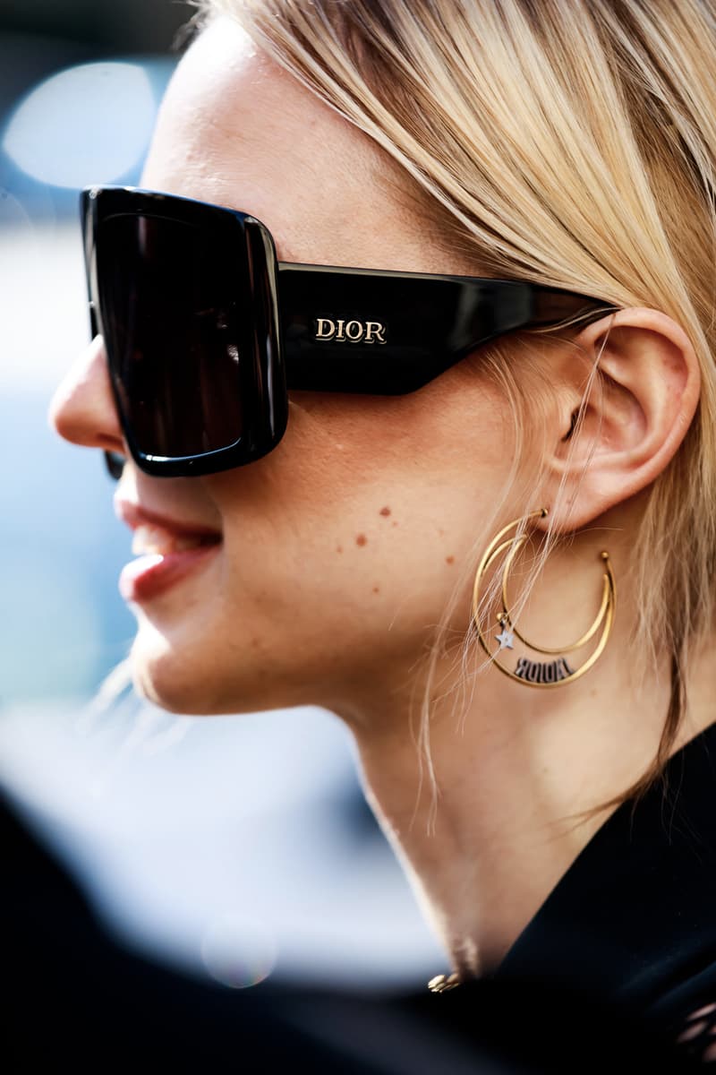 Fashion Week Street Style: Best Accessories Sunglasses Burberry Scarf Clips Ashley Williams Paris Milan New York London Fashion Week Month Streetsnaps