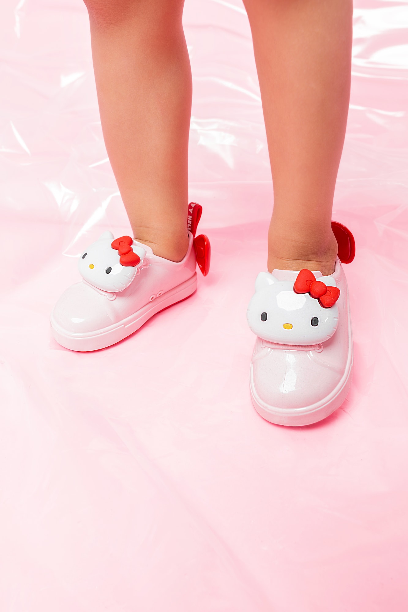 Melissa Launches Hello Kitty-themed Collection Rubber Sneaker Sandals Bow Pink Kids Shoes Lookbook 