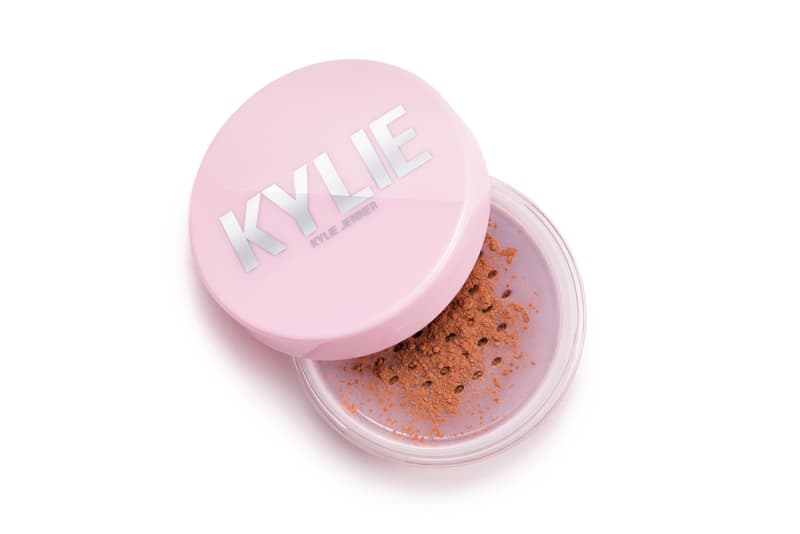 Kylie Jenner Launchest Kylie Cosmetics Setting Powder Makeup Lipgloss Release Date
