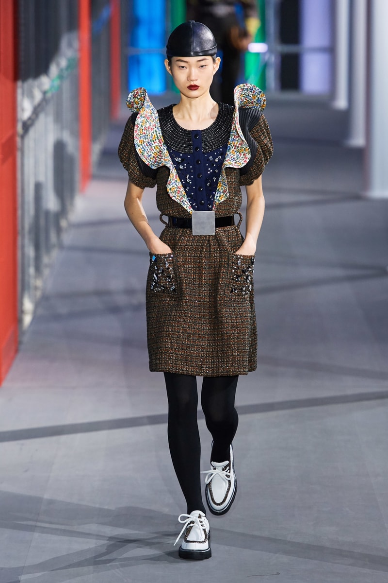 Louis Vuitton Paris Fashion Week FW19 Collection Fall Winter 2019 Ready to Wear Louvre Museum PFW Nicolas Ghesquiere