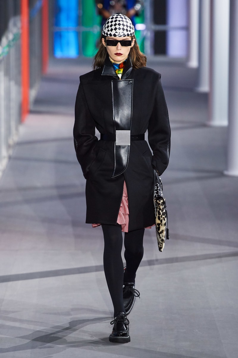 Louis Vuitton Paris Fashion Week FW19 Collection Fall Winter 2019 Ready to Wear Louvre Museum PFW Nicolas Ghesquiere