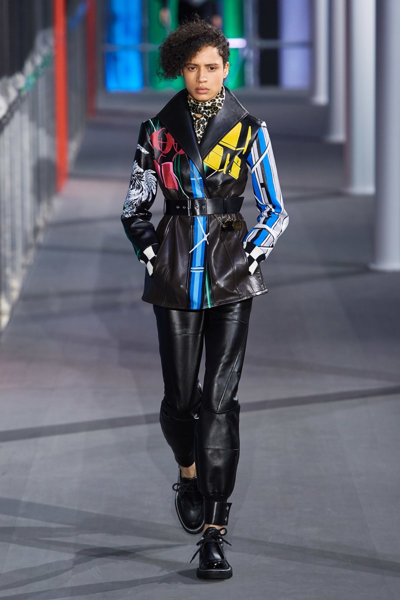 Louis Vuitton Paris Fashion Week FW19 Collection Fall Winter 2019 Ready to Wear Louvre Museum PFW Nicolas Ghesquiere