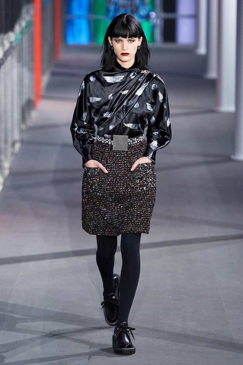 Louis Vuitton Paris Fashion Week FW19 Collection Fall Winter 2019 Ready to Wear Louvre Museum PFW Nicolas Ghesquiere