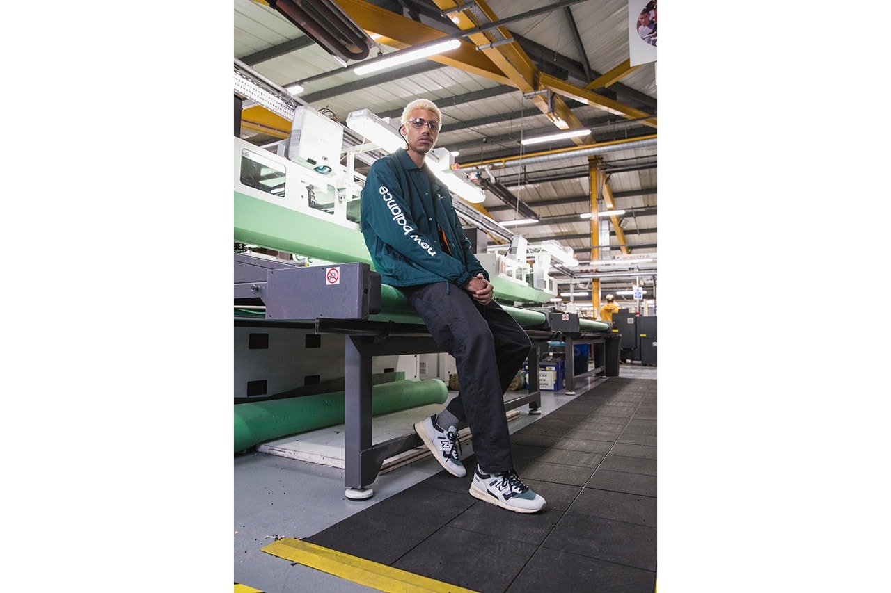 New Balance Made in UK Spring Summer 2019 Collection 1500 Sneaker Grey Teal Jacket Green Pants Black