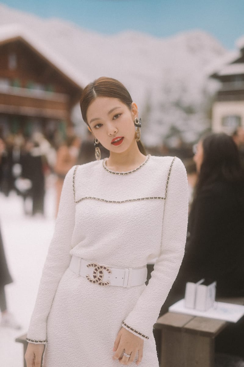 chanel white dress 2019