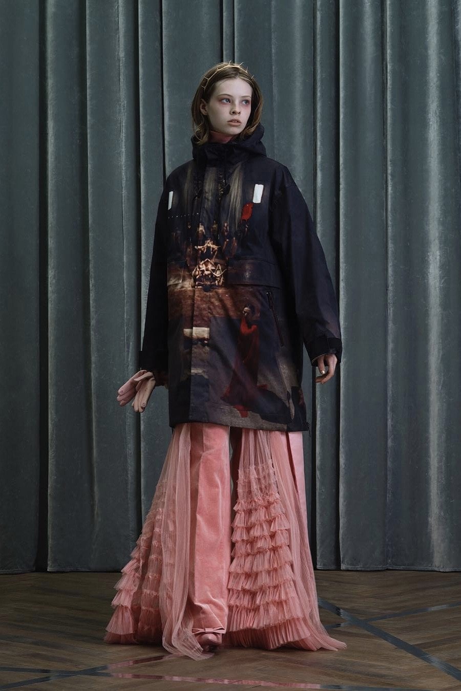 UNDERCOVER Fall Winter 2019 Collection Hoodie Black Skirt Pink