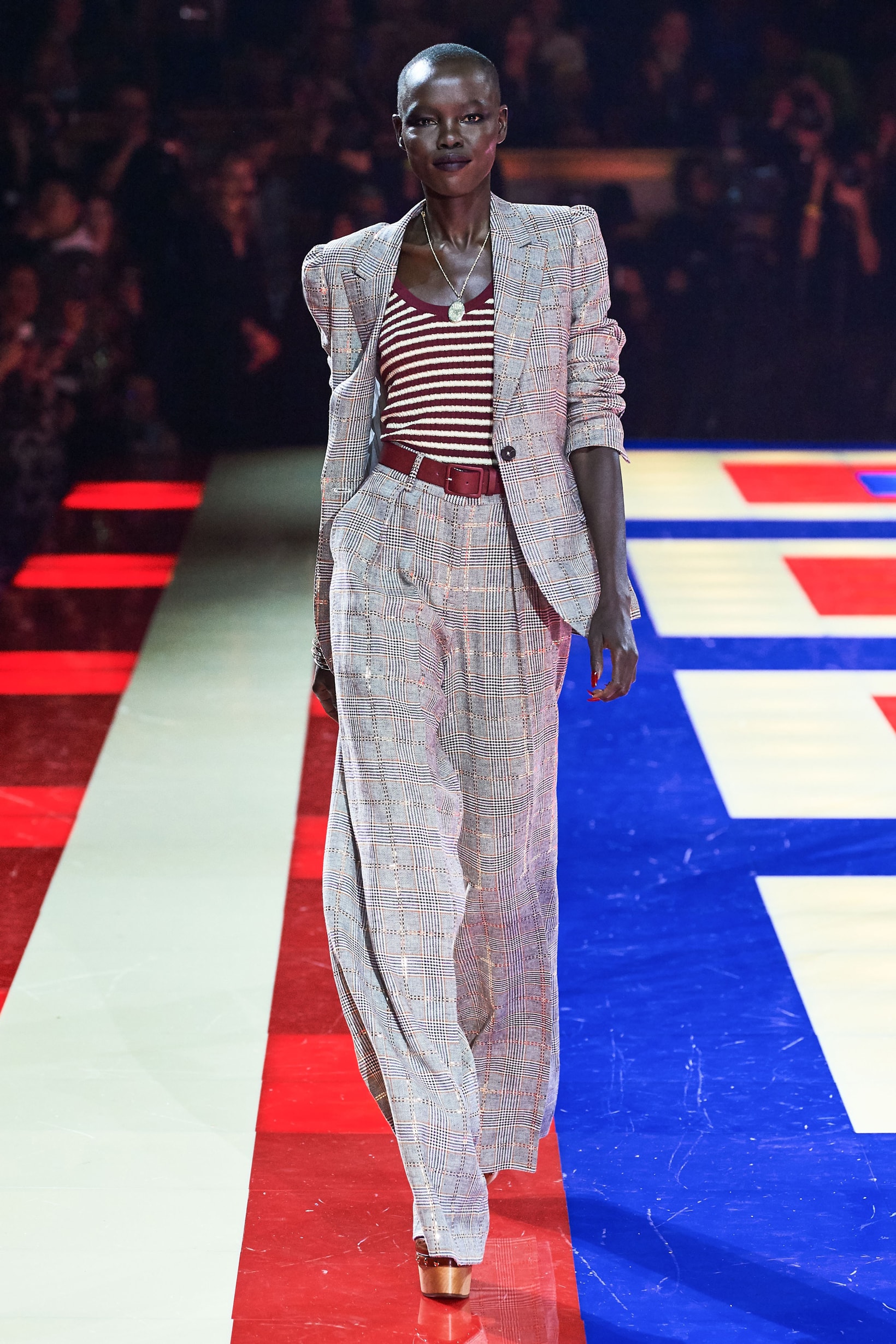 Tommy Hilfiger TommyNow Zendaya Spring 2019 Paris Fashion Week Show Collection Grace Bol Suit Grey