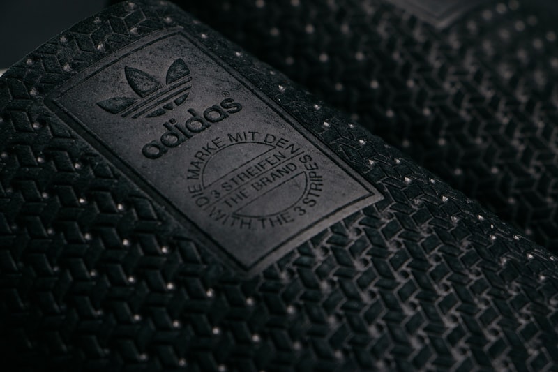 adidas Adilette Luxe Slides Core Black