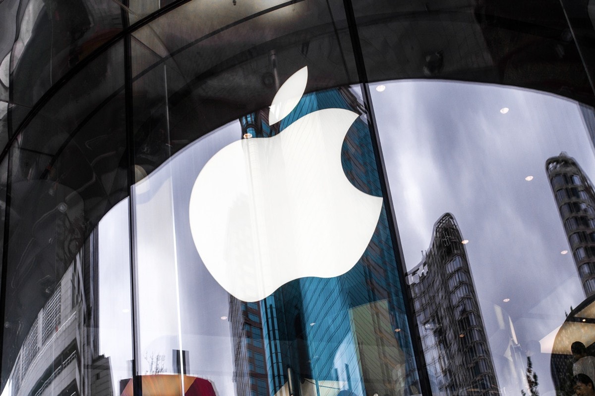 Apple Faces A $1 Billion USD Lawsuit Facial Recognition Feature Arrest Legal Issue 