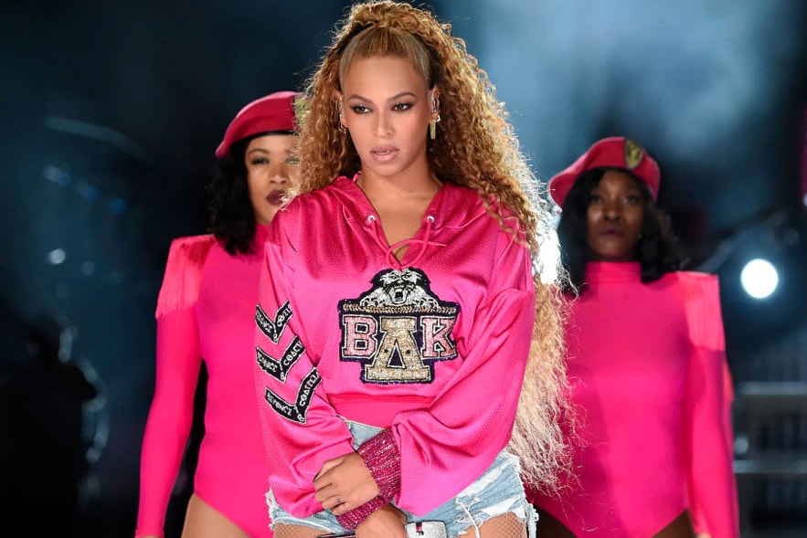 Beyonce Knowles Coachella 2018 Balmain Hoodie Pink