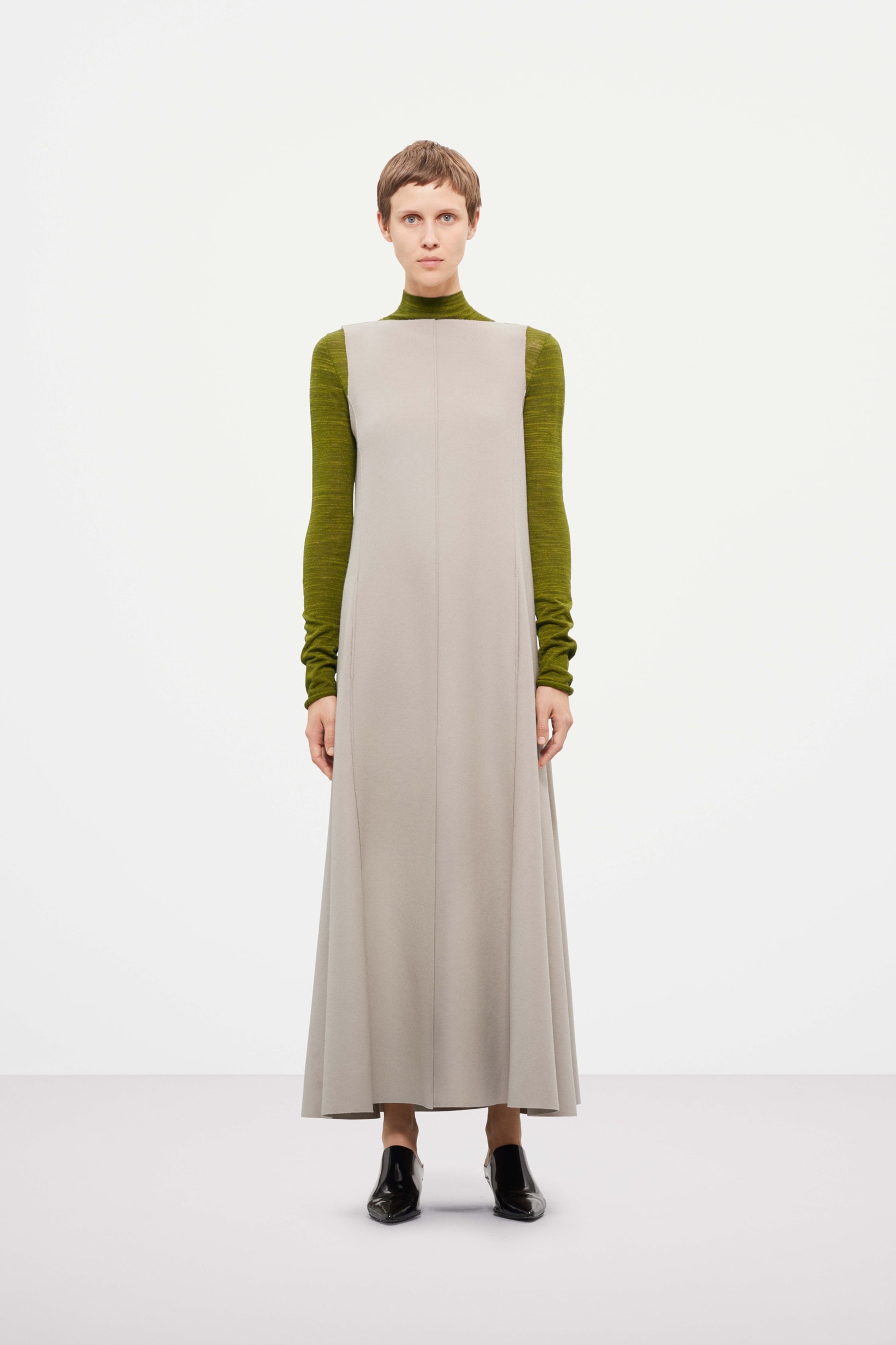 Cos Fall Winter 2019 Lookbook Top Green Dress Grey