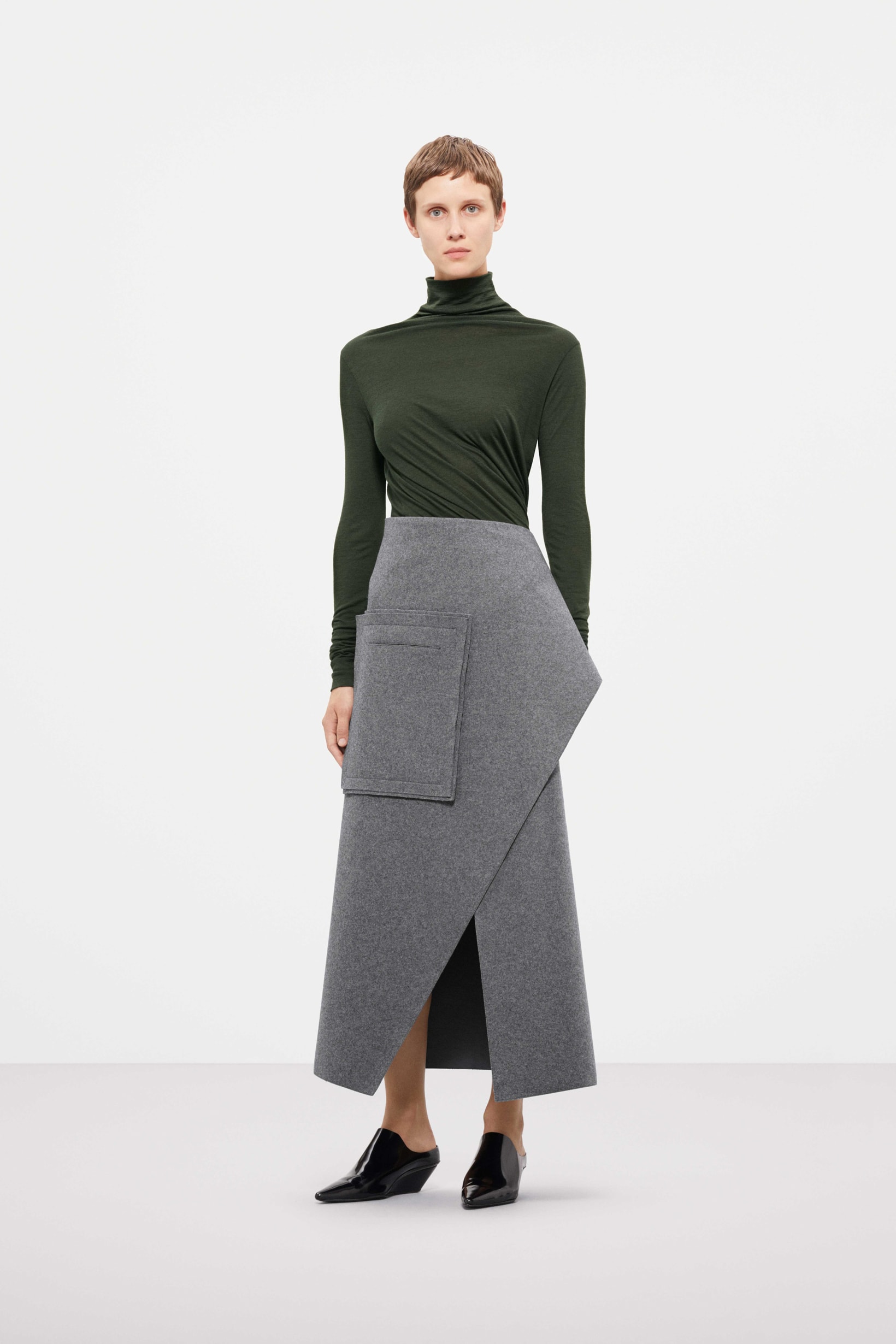 Cos Fall Winter 2019 Lookbook Top Black Skirt Grey