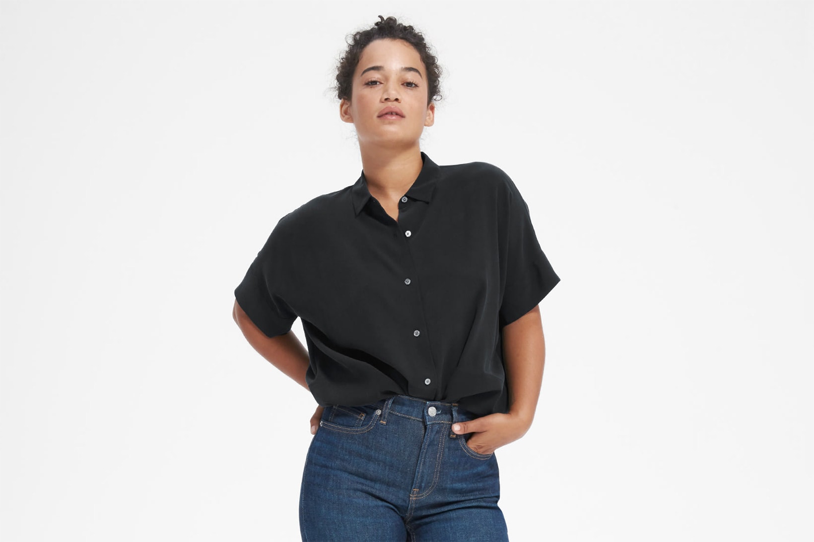 everlane clean silk short sleeve square shirt review editors pick ethical fashion