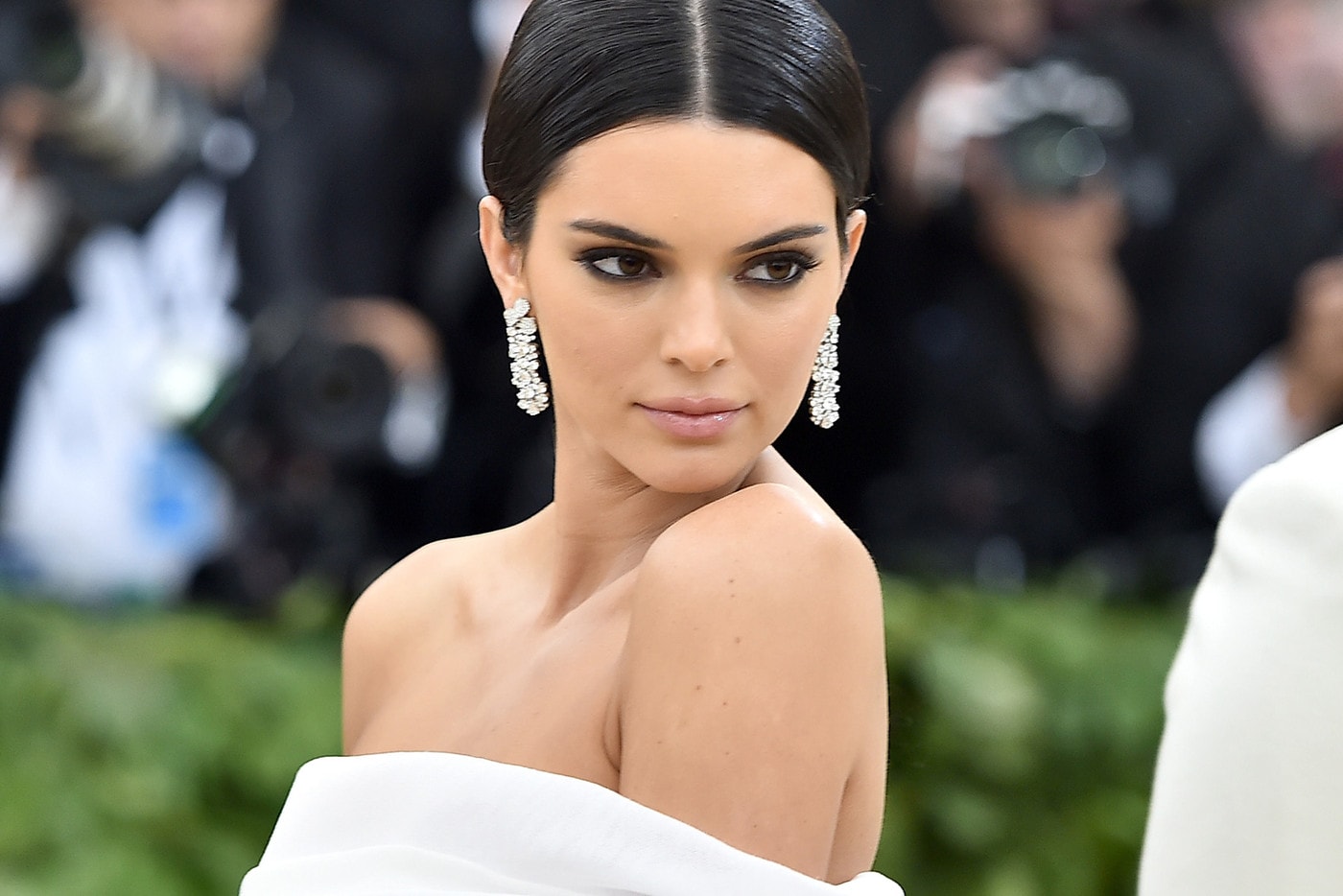 Kendall Jenner Dress White Earrings Silver