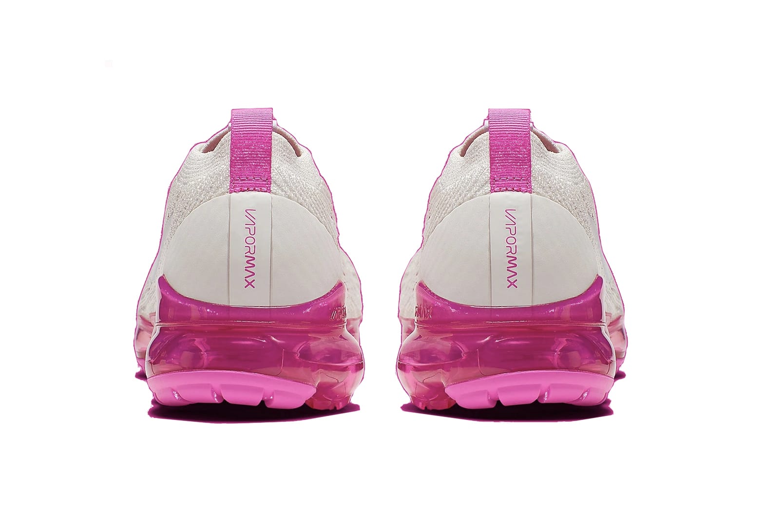 nike shoes with pink soles
