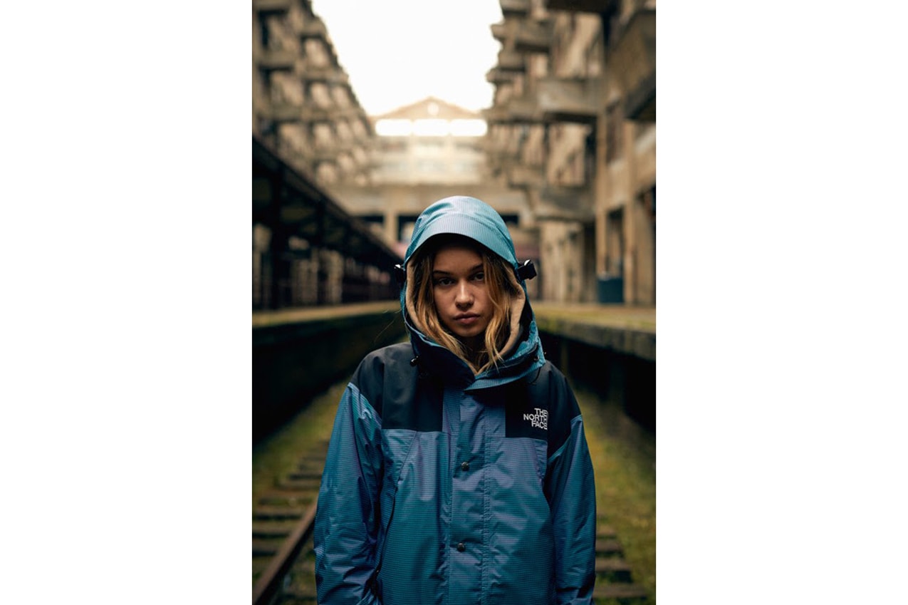 The North Face Iridescent Collection Jacket Blue Black