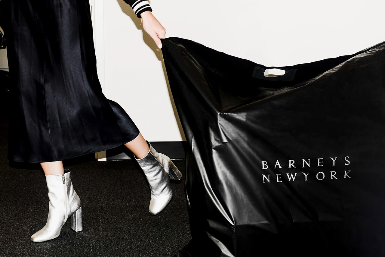 Barneys New York Bag Boots Silver