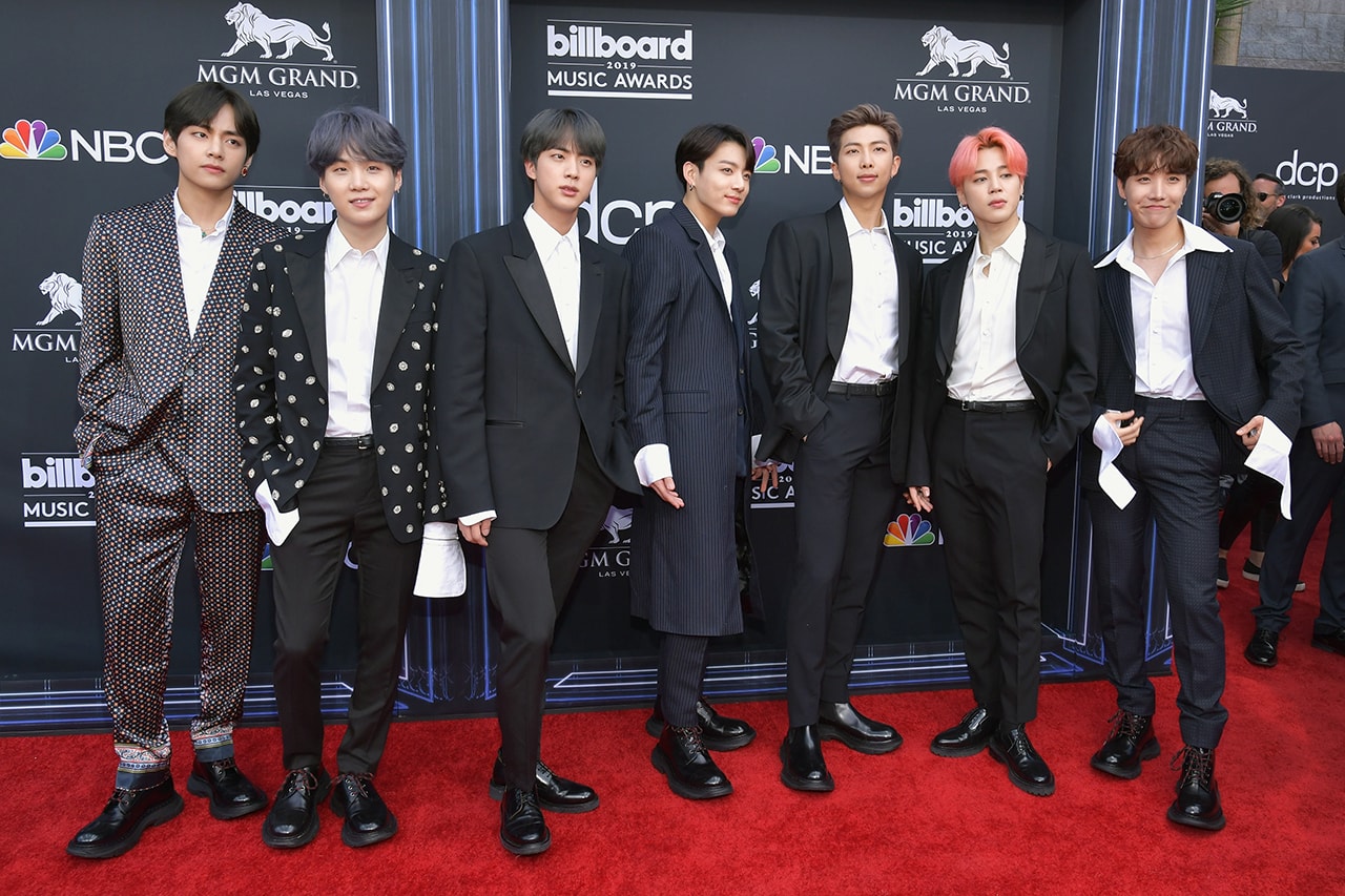 K-pop J-Hope V Jungkook Jimin Suga Jin RM BTS 2019 Billboard Music Awards Suits Red Carpet