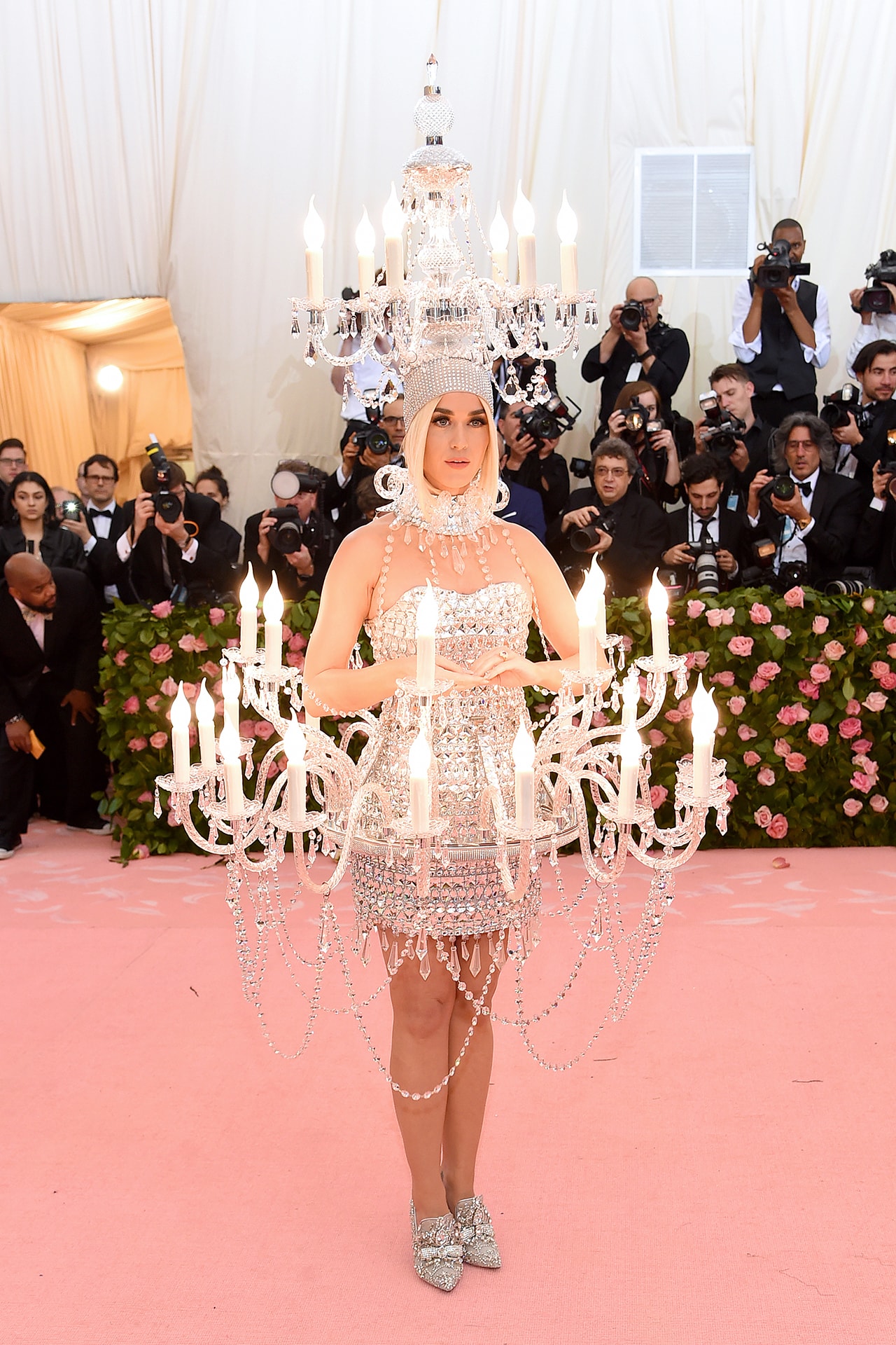 Katy Perry Chandelier Met Gala 2019 Red Carpet Camp Notes on Fashion