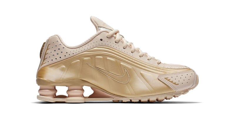 nike shox r4 gold