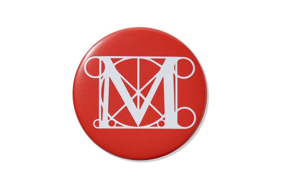 The Met Museum Camp Collection Vaquera Pin Red White