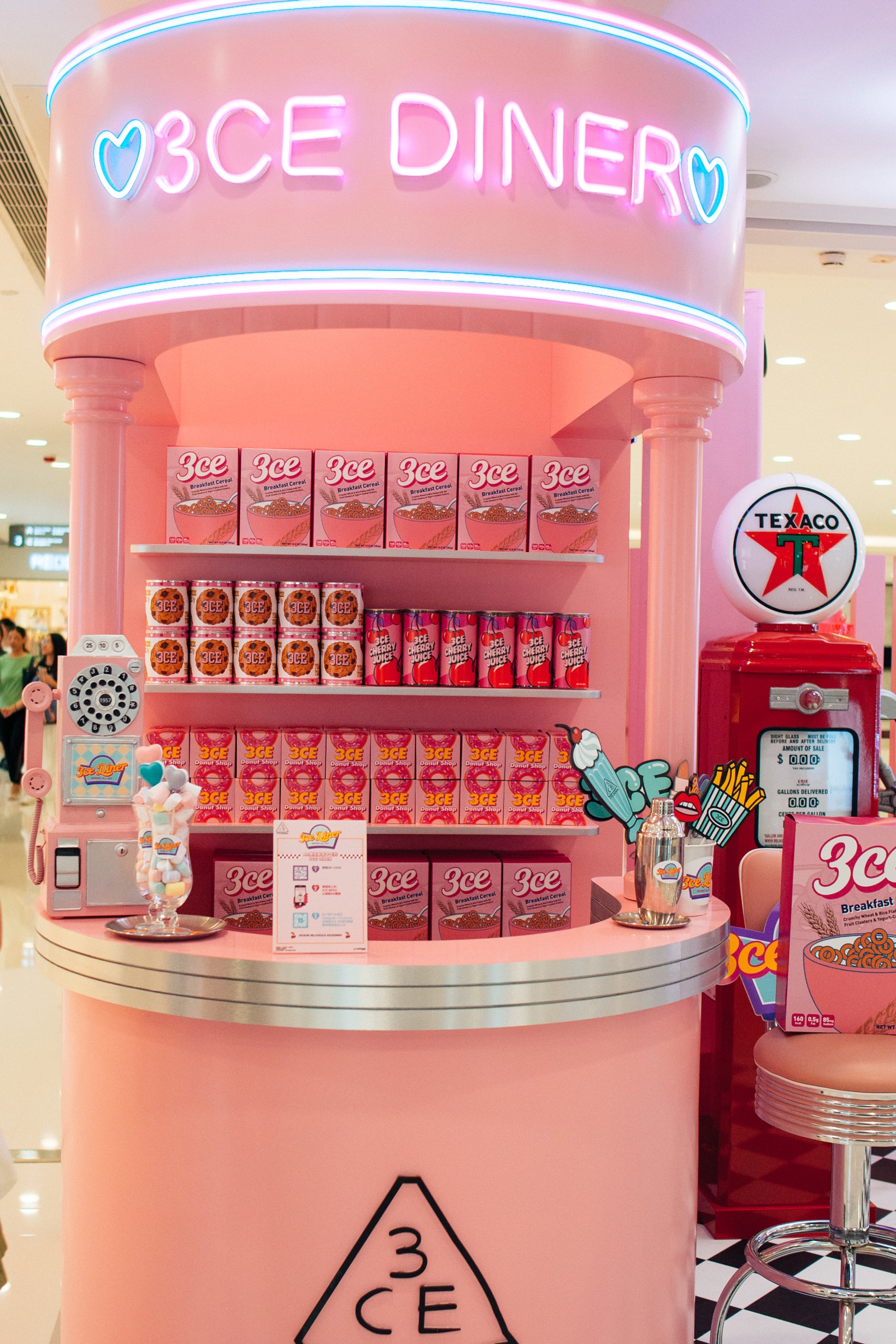 3CE Diner Pop Up Hong Kong Beauty Makeup Cereal Samples