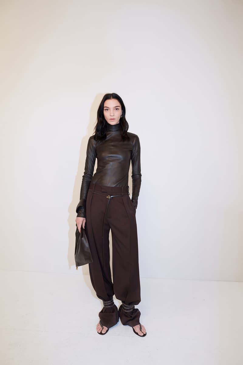 bottega veneta pre spring 2020 lookbook daniel lee leather bag footwear