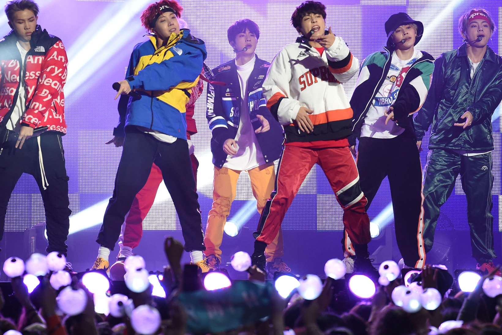 BTS Love Yourself Tour London Wembley Stadium Show K-pop Jin Jimin Suga V RM Jungkook J-hope
