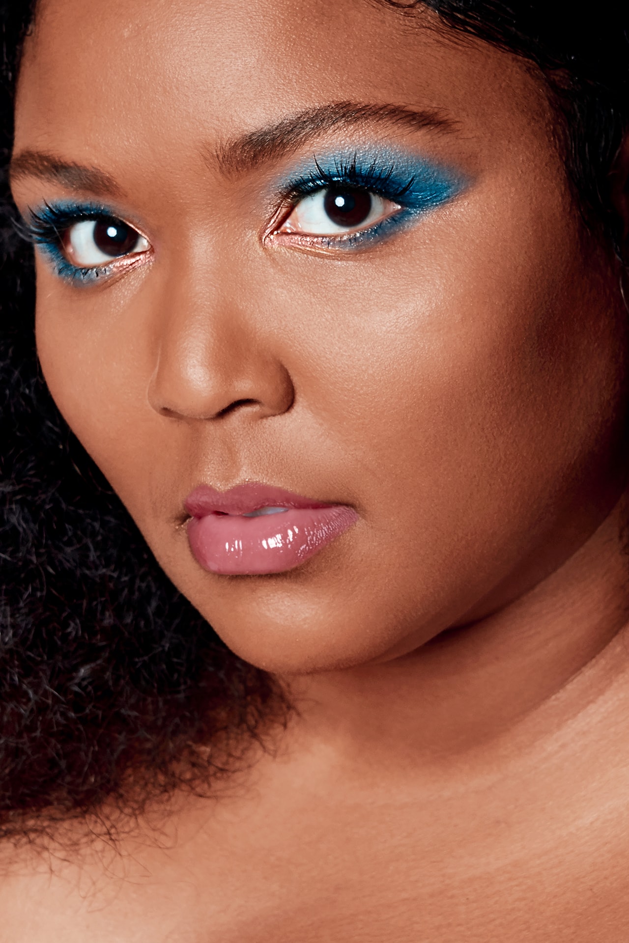 Lizzo Singer Artist Blue Eyeshadow Urban Decay Brand Ambassador Pretty Different Campaign